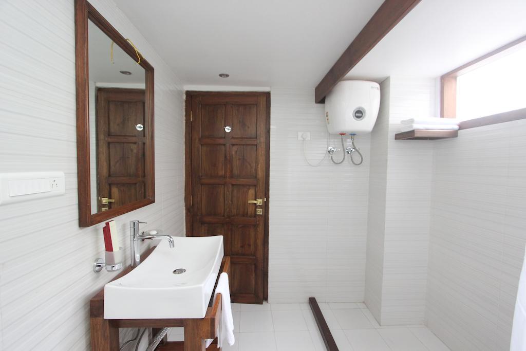 Bed and Breakfast The Pear Tree Shillong Exterior foto